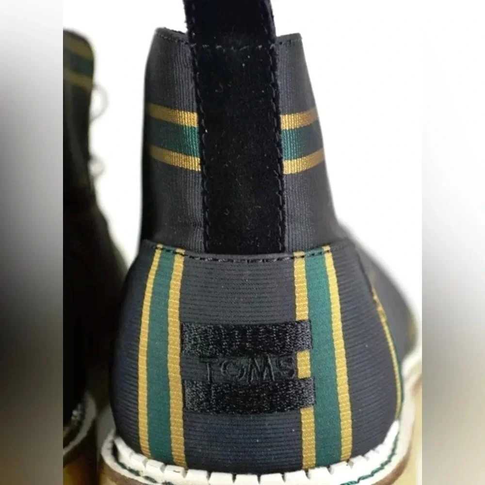 Brand New Without Box Men’s Toms+ Navy Green Stripe Botas Boots Size 9